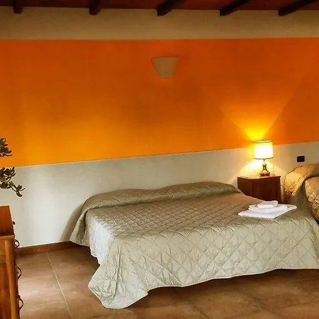 Di Sordiglio Alloggio per agriturismo *