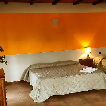 Di Sordiglio Alloggio per agriturismo *